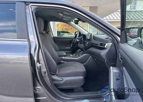 2023 Toyota Highlander Le из США, поврежденный, VIN 5TDKDRAHXPS500647